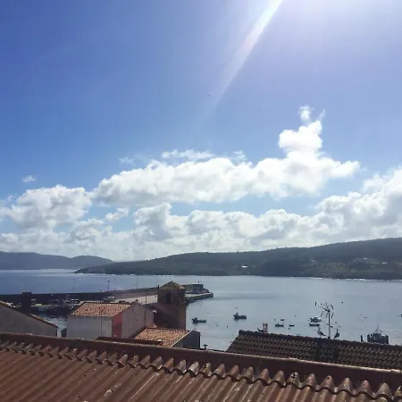 Spacious Facing The Sea 75 M² Terrace Διαμέρισμα *